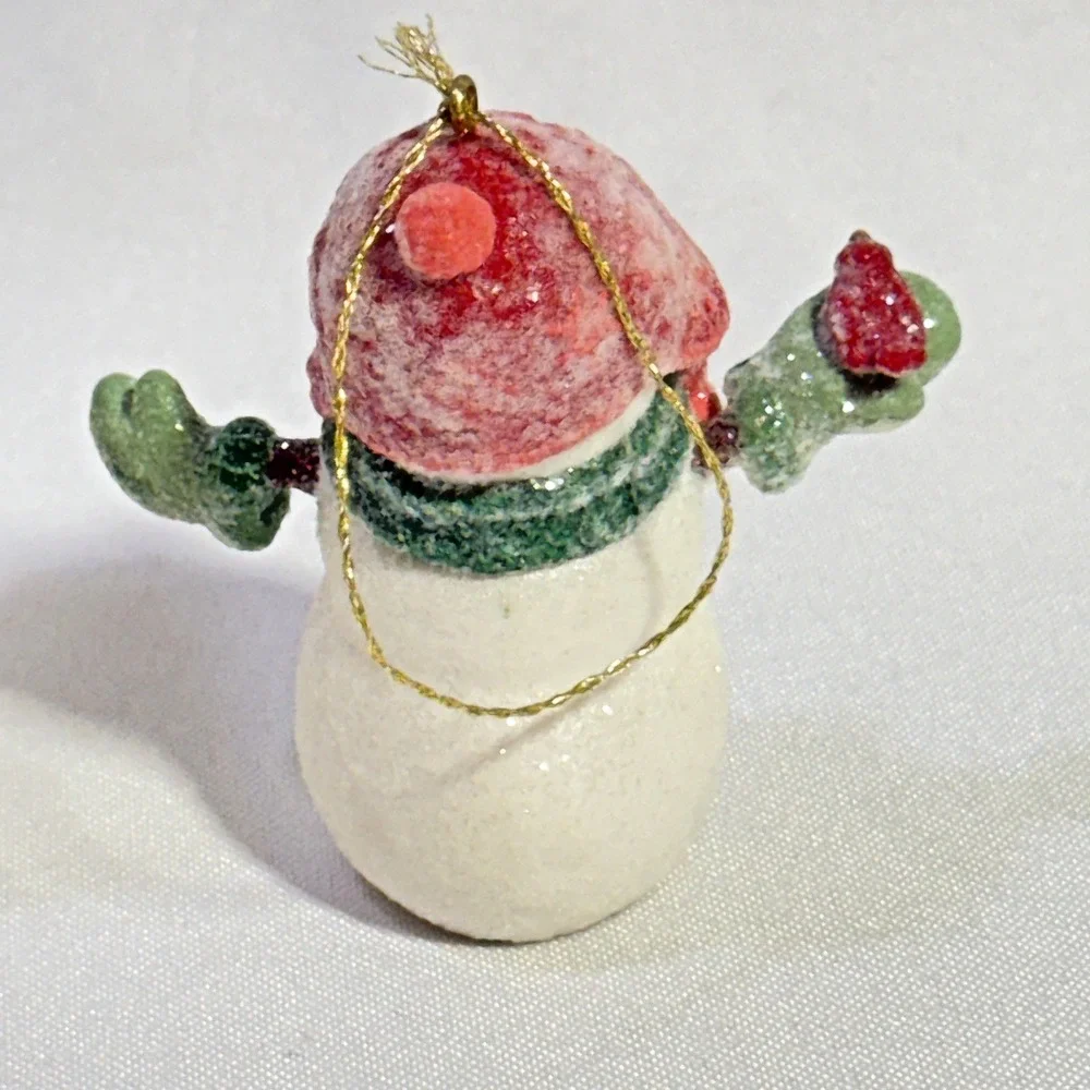 New Welcome Friends 2007‎ Snowman Hallmark Christmas Ornament in box Redbird